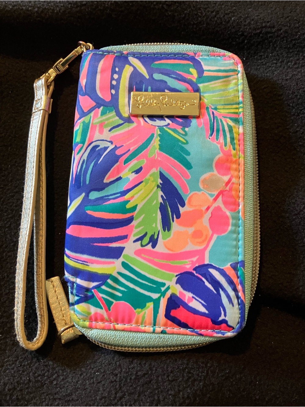 Lilly Pulitzer Tiki Palm Zip Wallet Wristlet Gold
